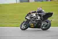 Adv_Mid Group Black Bikes